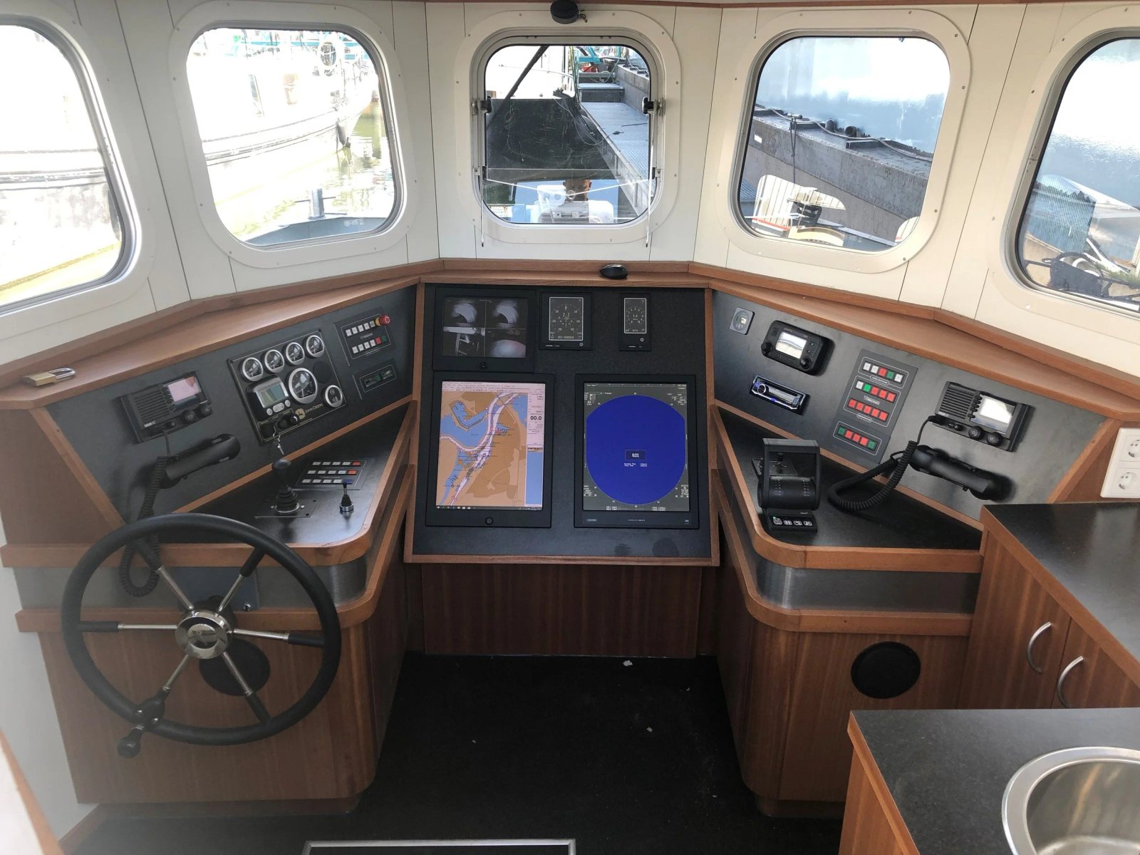 Maasgouw interior.jpg